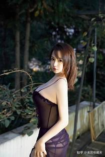 鬼市海报